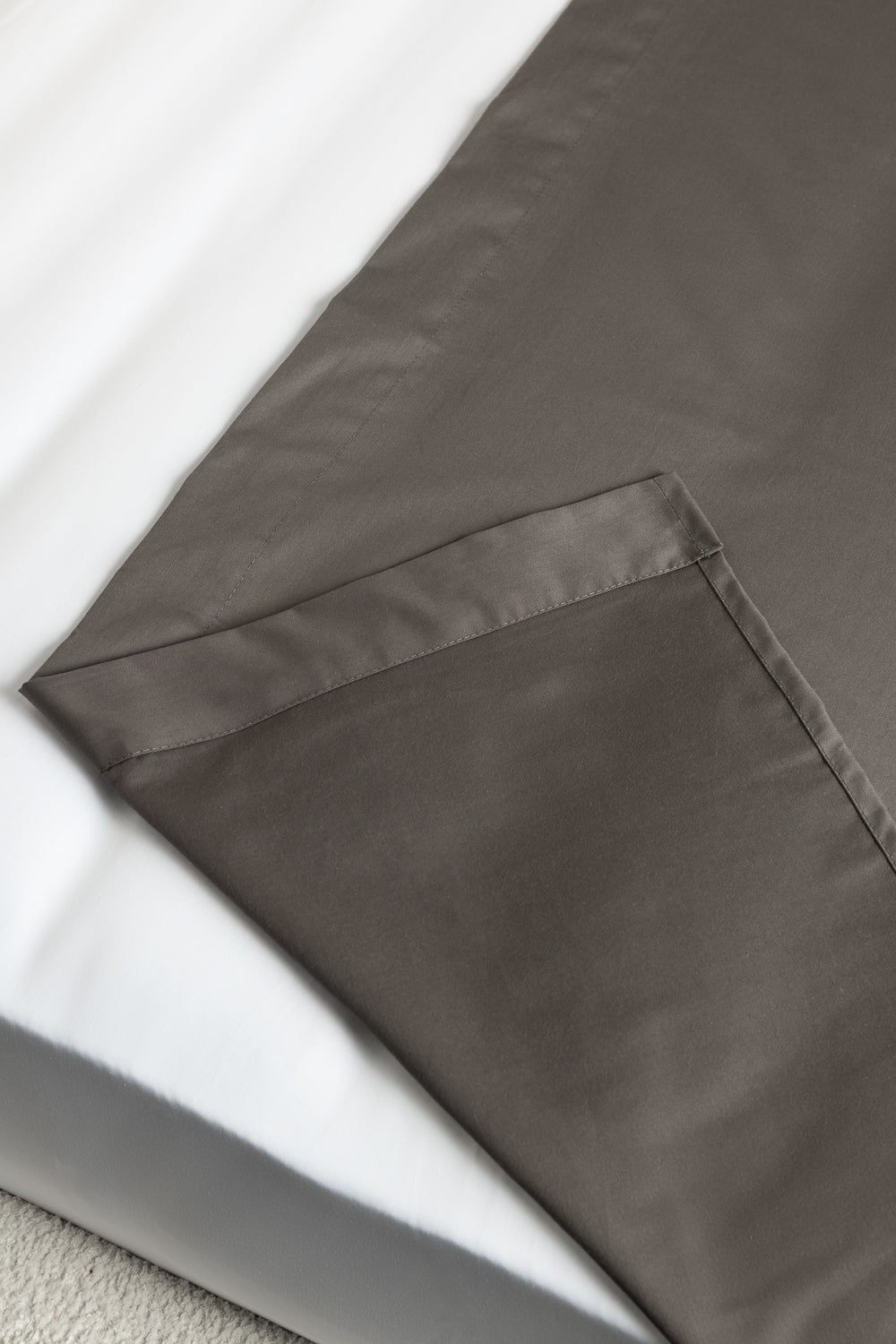 flat sheet gray on white